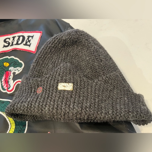 Southside Serpents Riverdale Slim Fit Biker Black Leather Jacket & Jughead hat - Picture 7 of 8